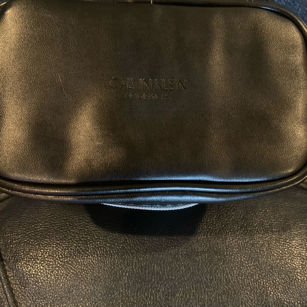 Bag - Picture 2 of 2